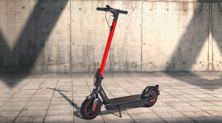 One of the SEAT MÓ electric scooters