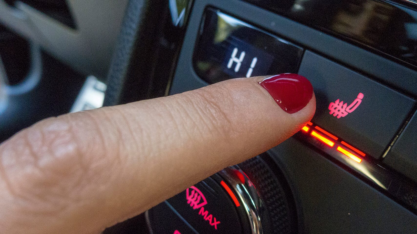 How to demist a car windscreen Defog car window SEAT UK