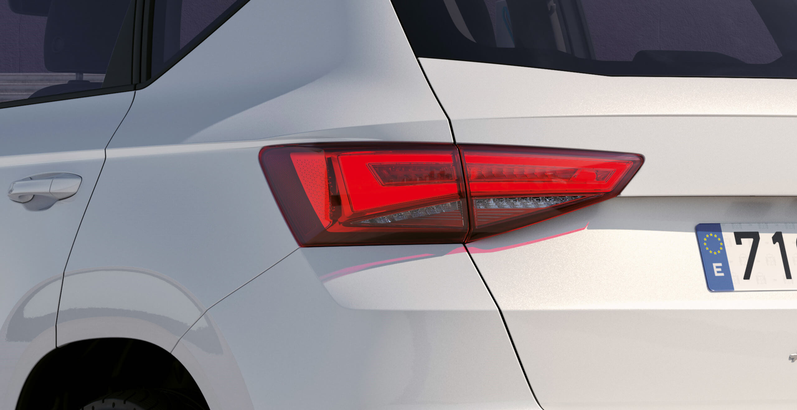 SEAT Ateca SUV detailed view of exterior full led rear lights