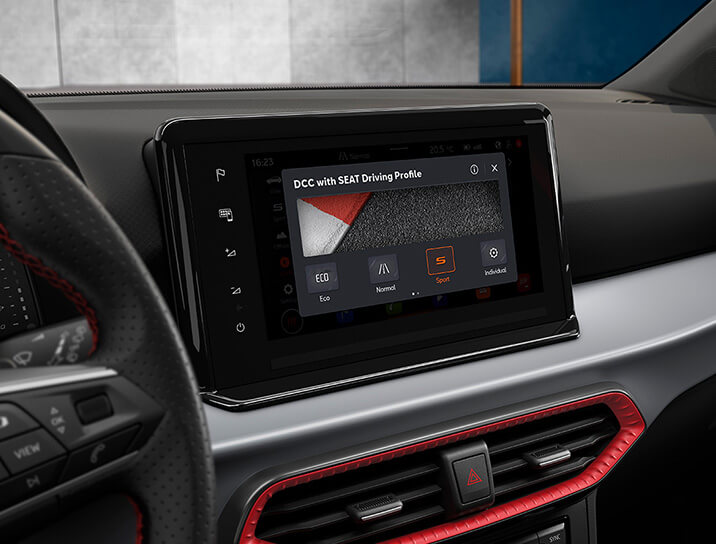 SEAT Arona Drive profile digital display