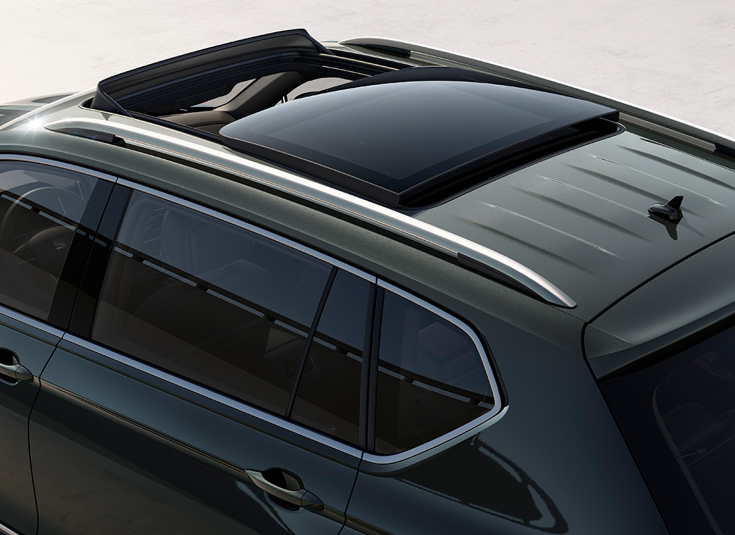 New SEAT Tarraco SUV 7 seater panoramic sunroof